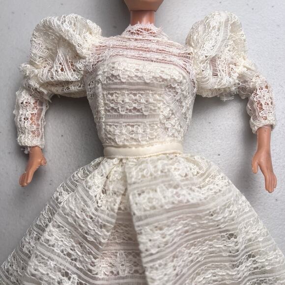 Barbie Beautiful Bride Wedding Dress Superstar Vintage 1977 Mattel #9907 NO Doll - Picture 4 of 16